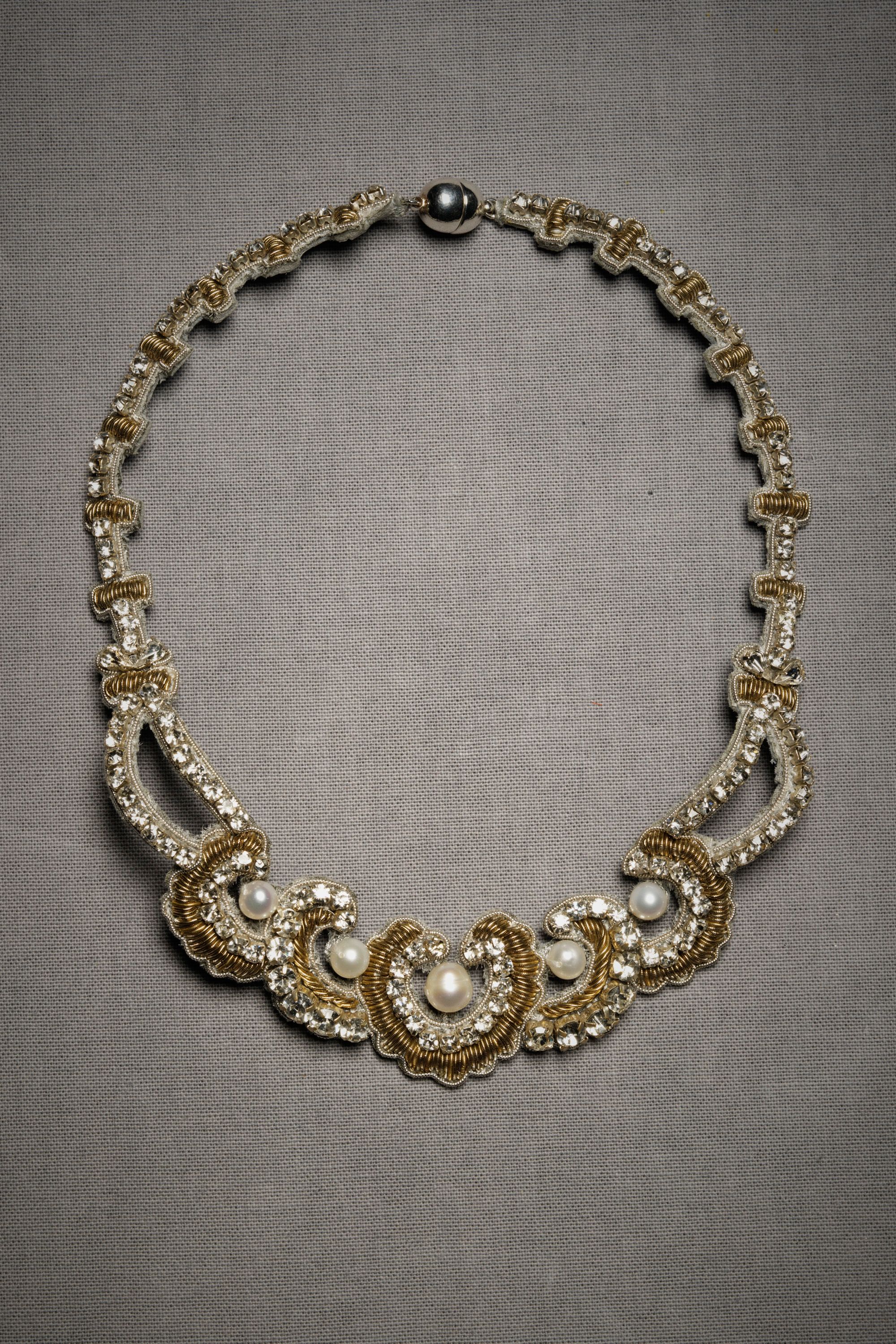 Theodora Crest Choker