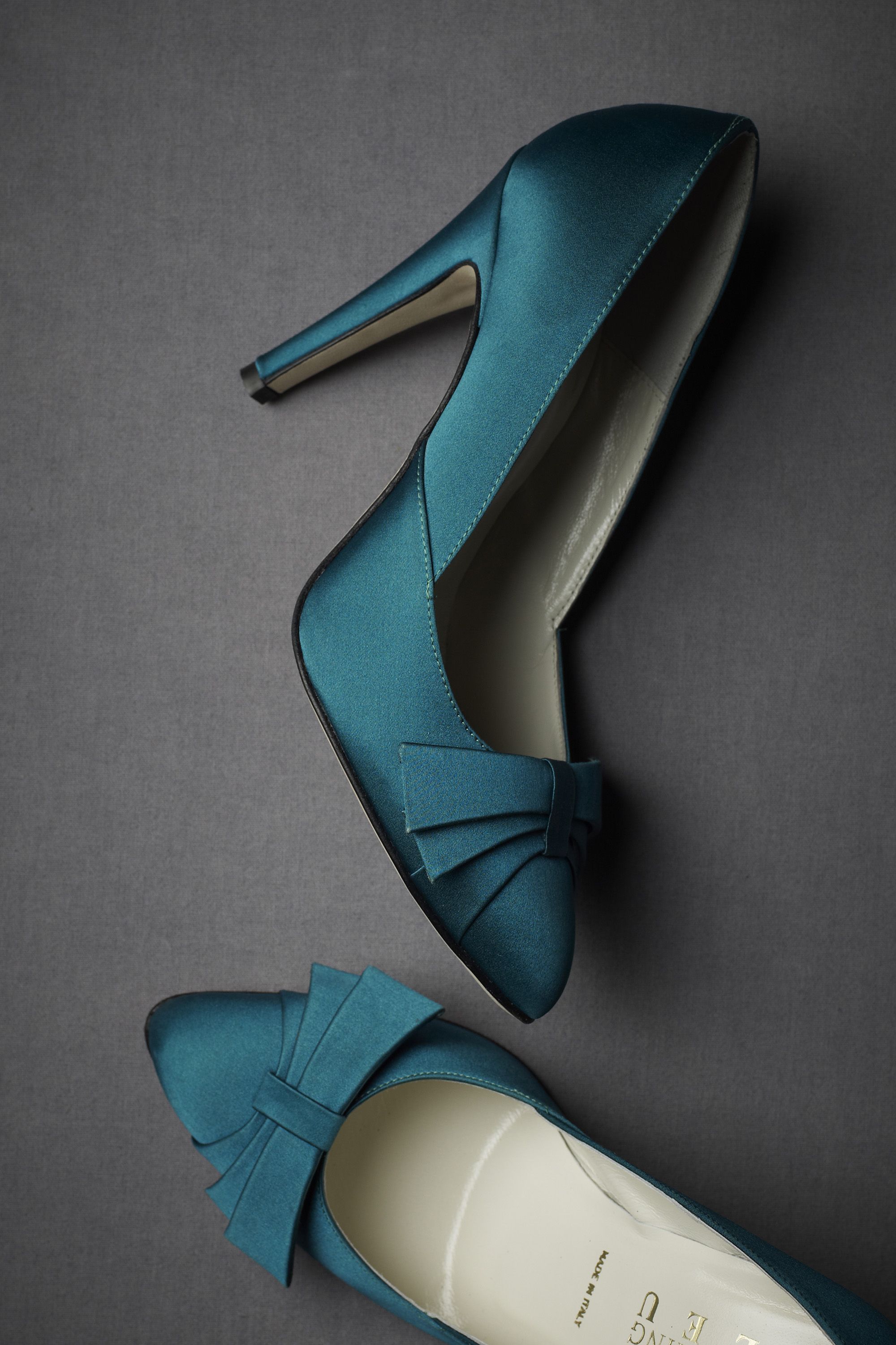  Aquiline Pumps