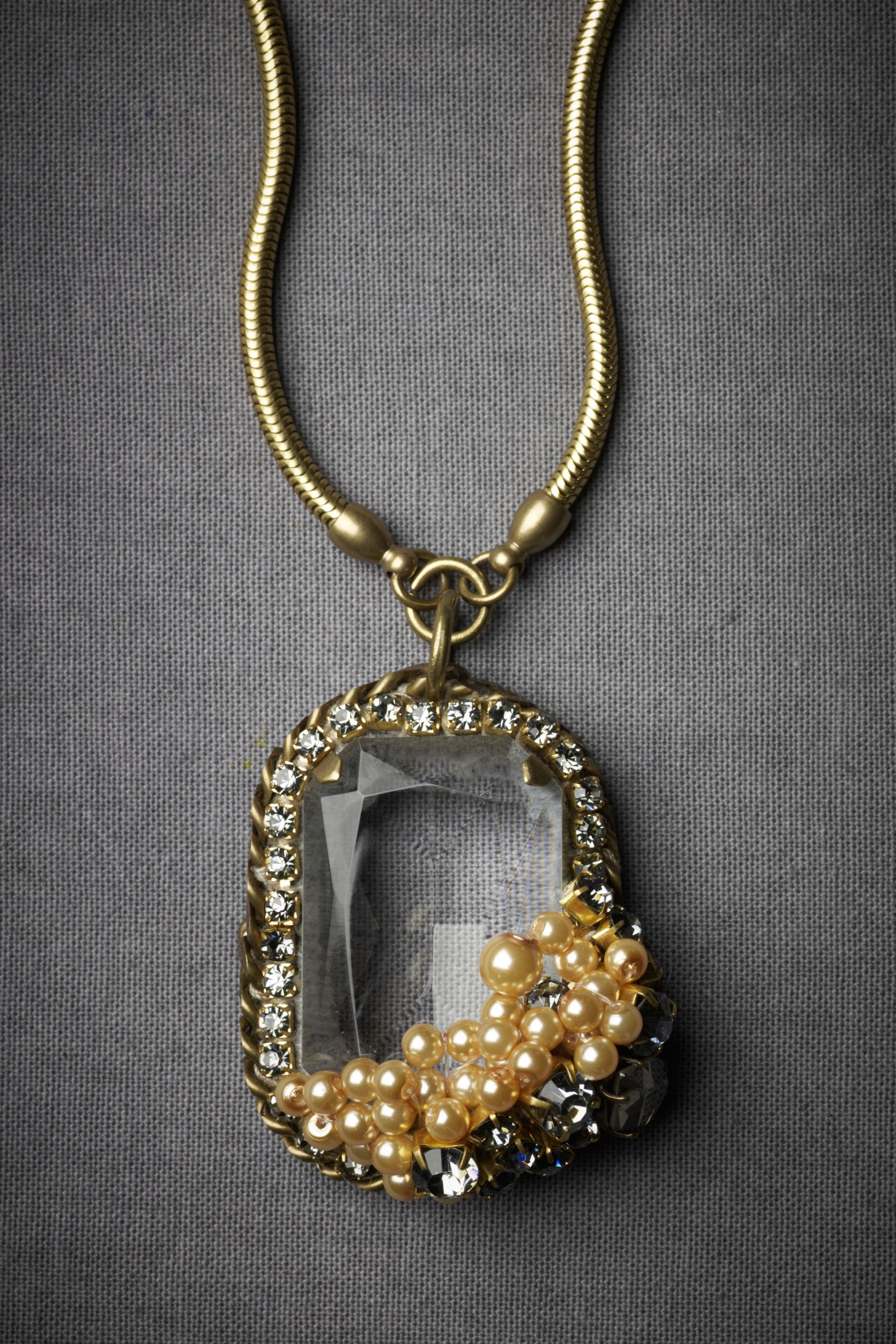 Drawing Room Necklace