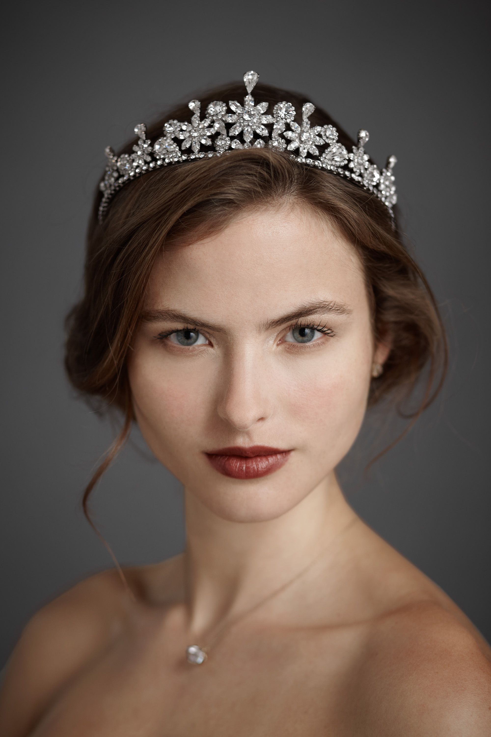 Suspended Droplets Tiara