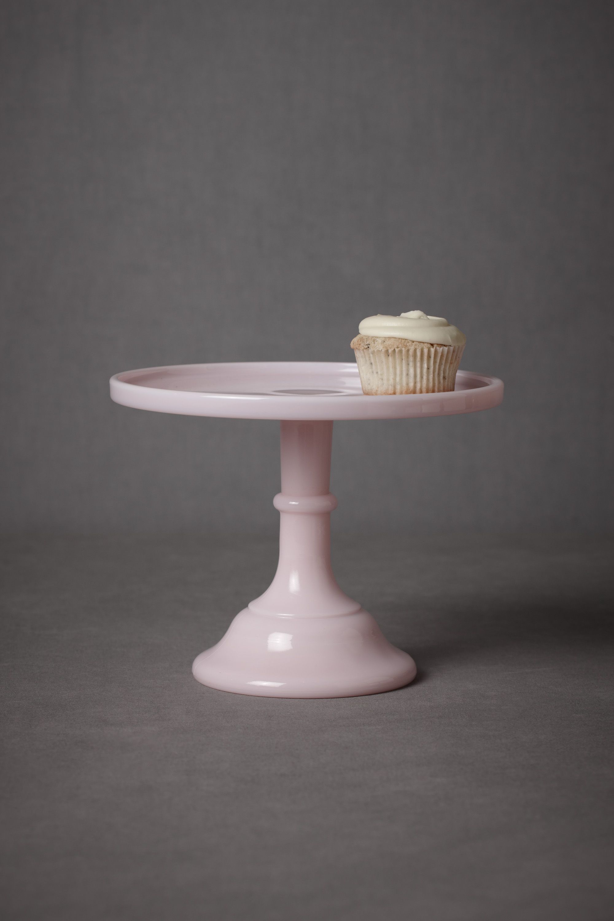 Quartzite Cake Stand