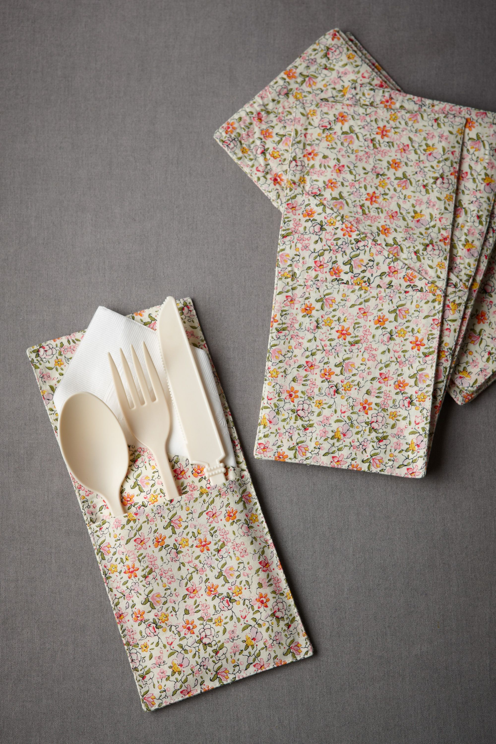 In-the-Garden Utensil Sleeves (10)