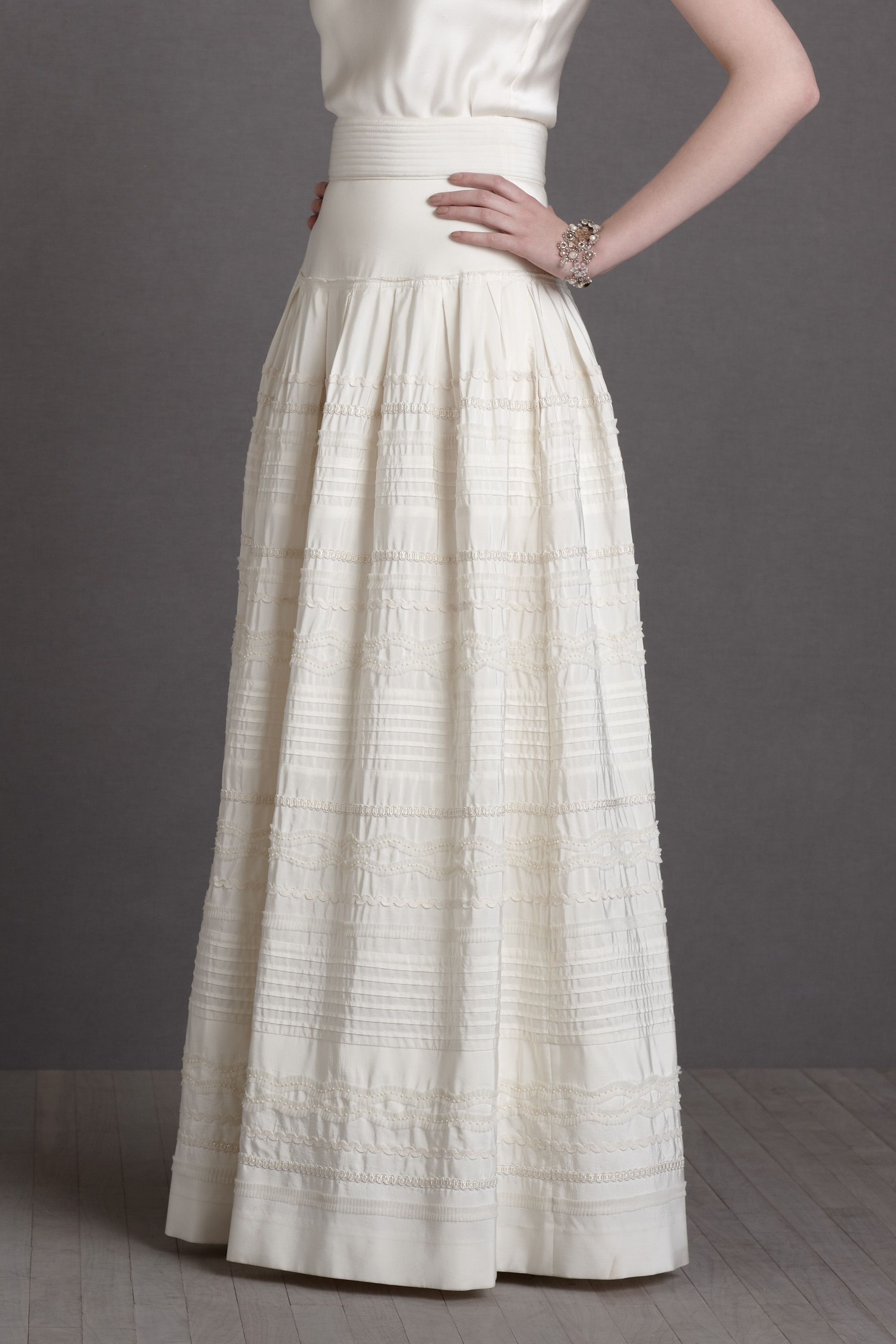 Silk Swells Skirt