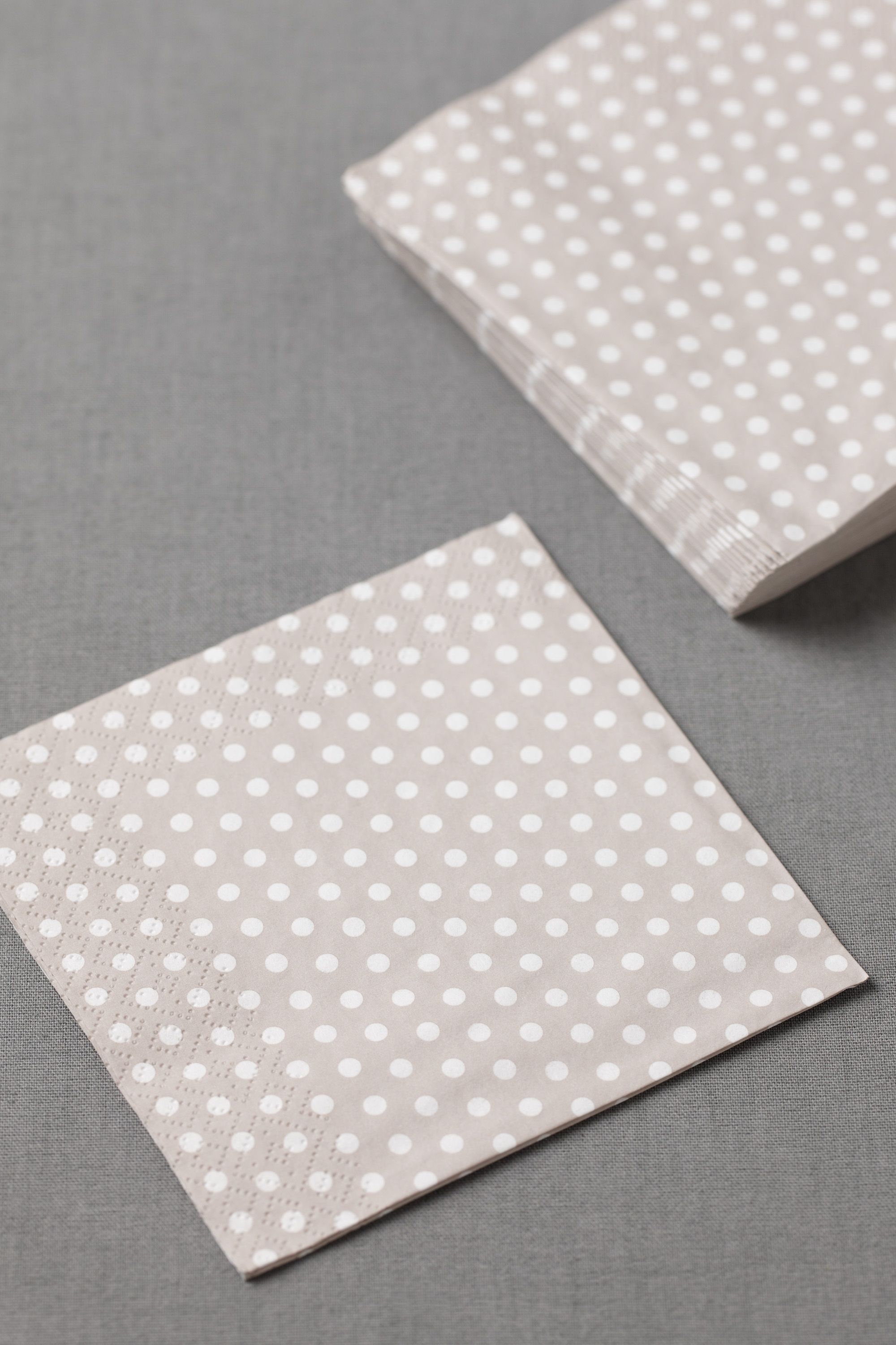 Polka-Dot Cocktail Napkins (20)