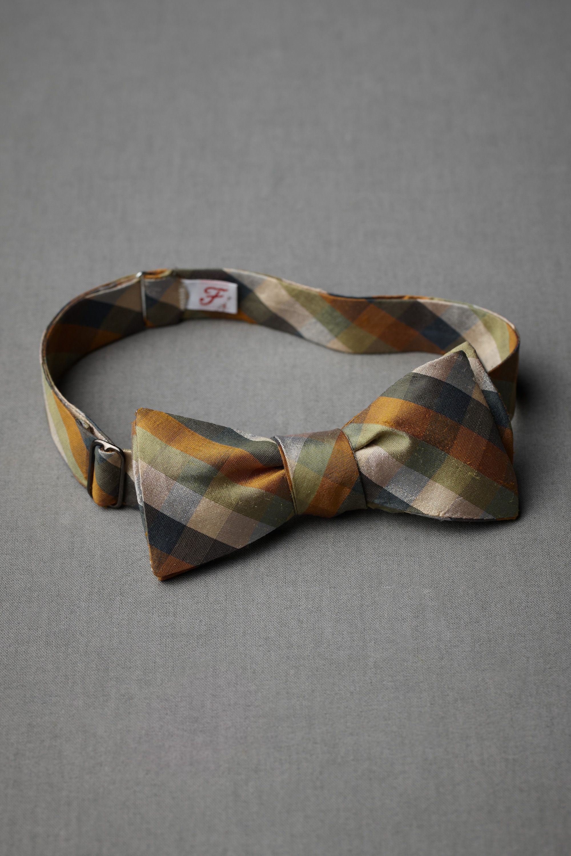 Forage Silk Bowtie