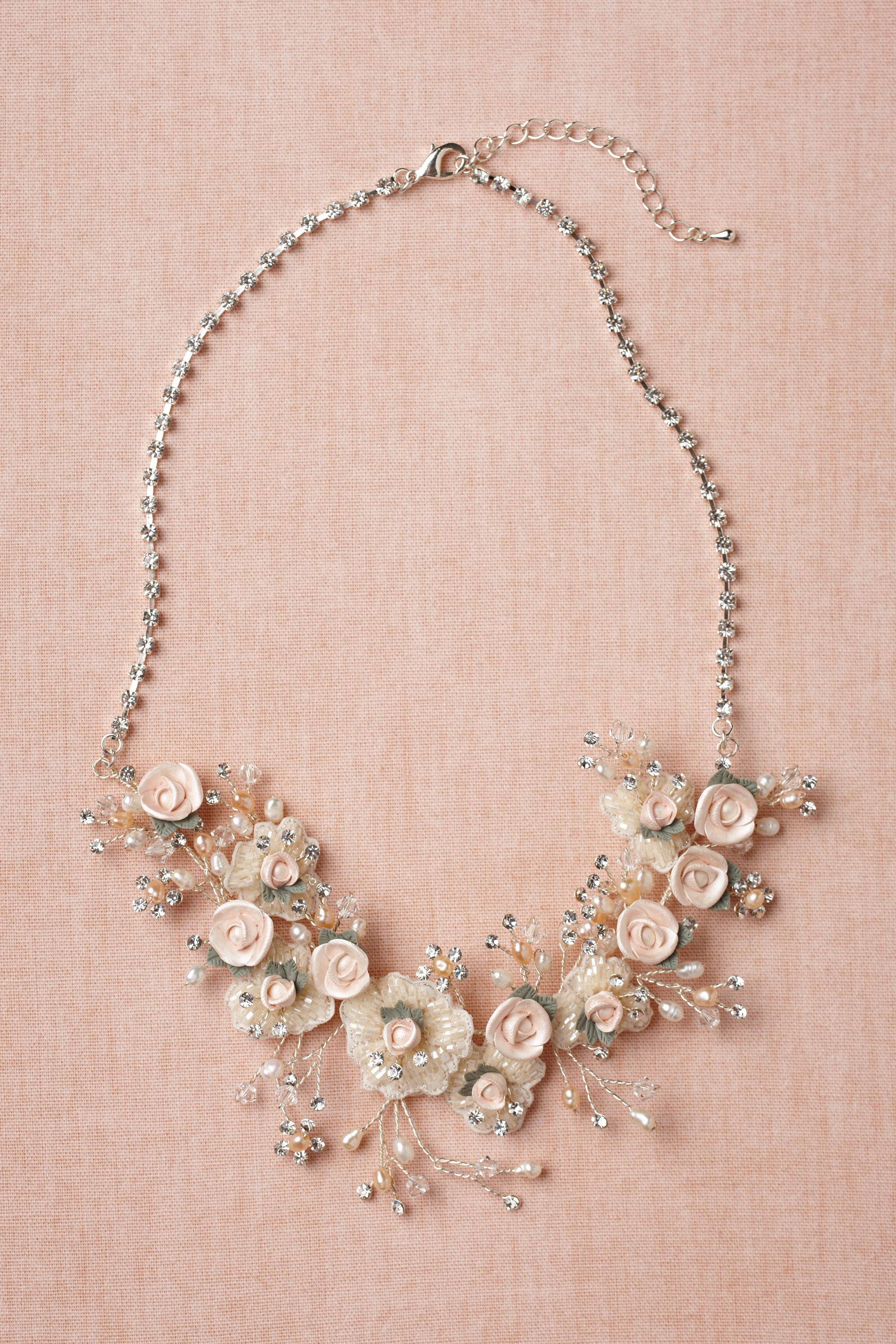 Tender Buds Necklace