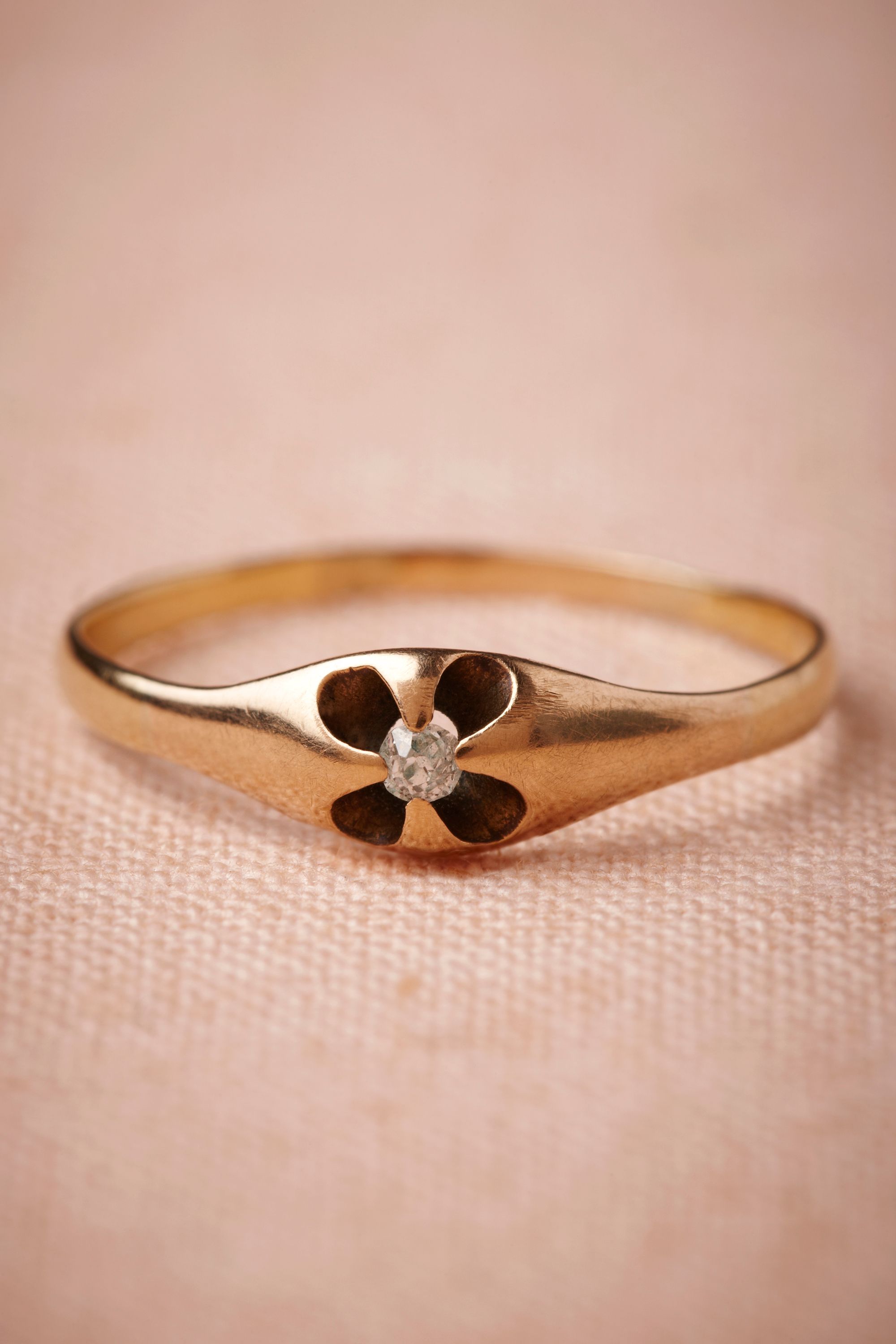 Cloverleaf Ring