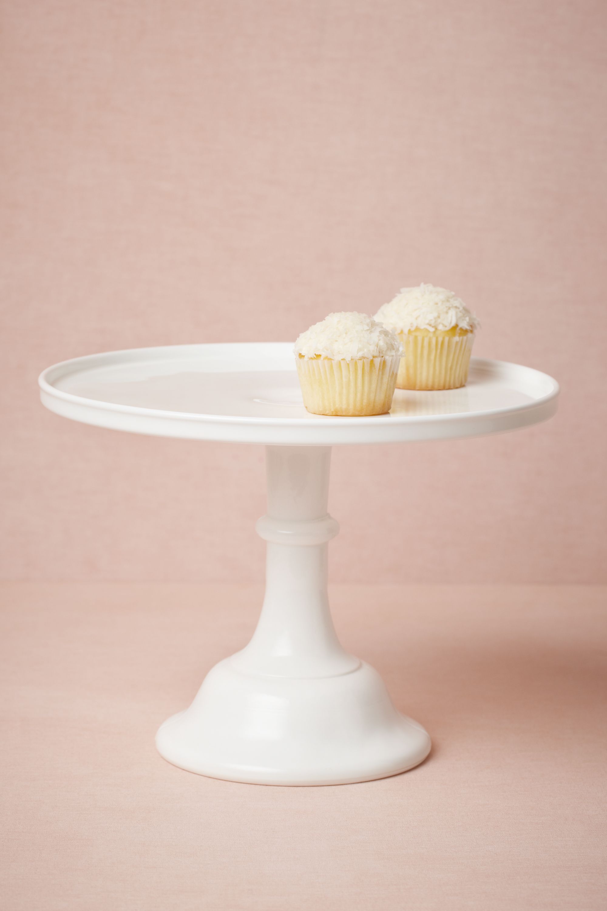 Buttermilk Cake Stand