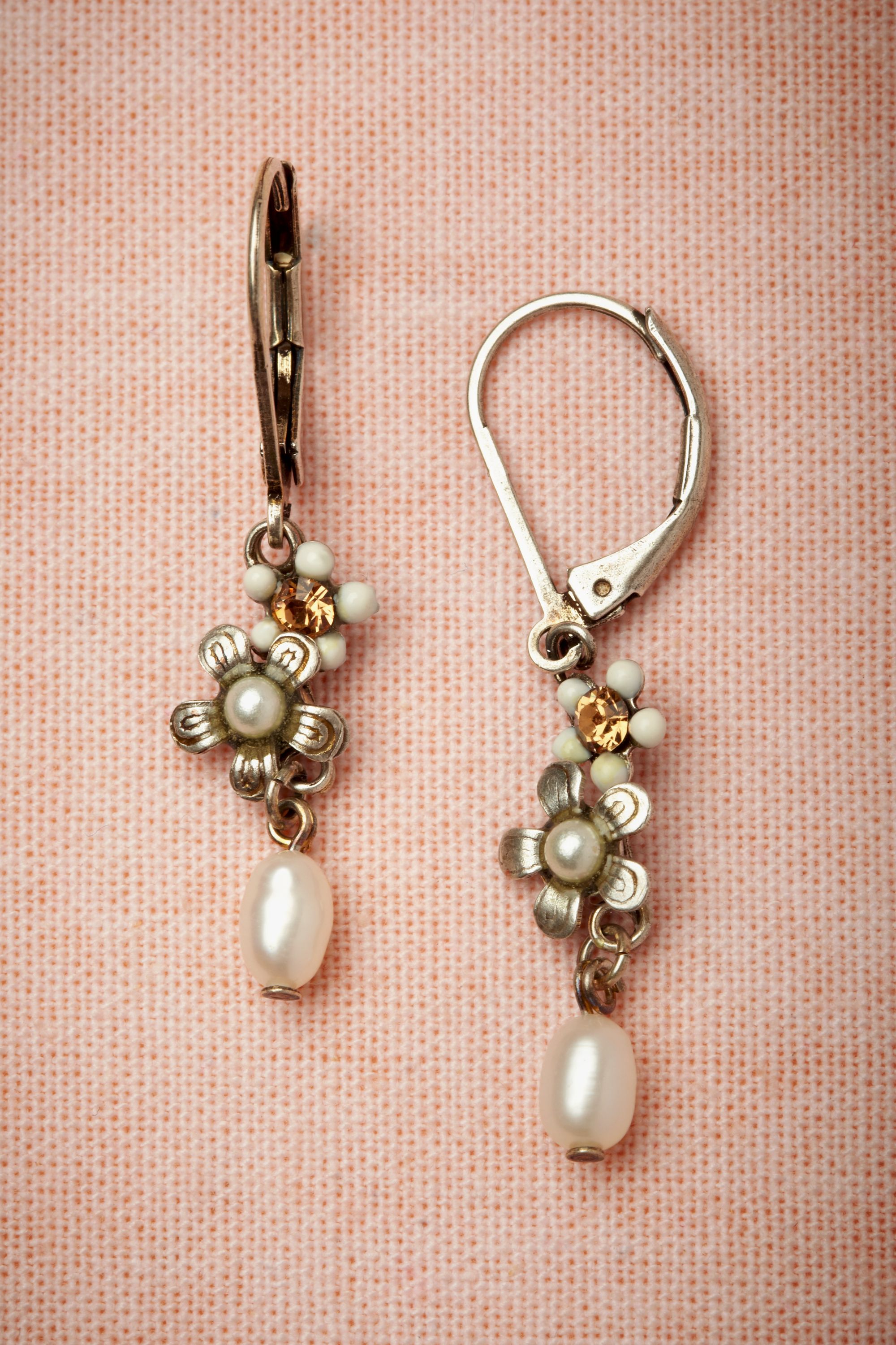 Amytis Earrings