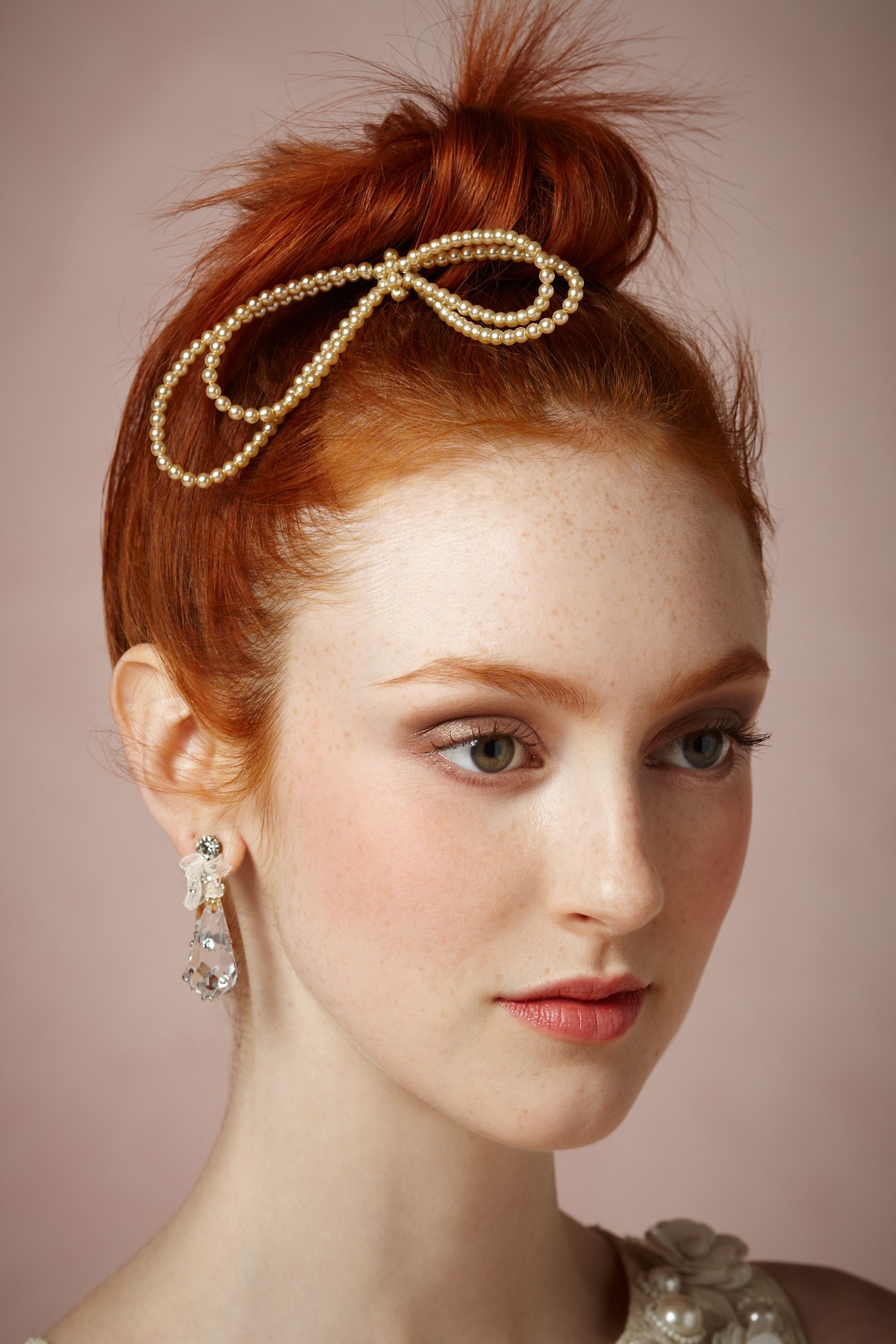 Strand of Pearls Comb