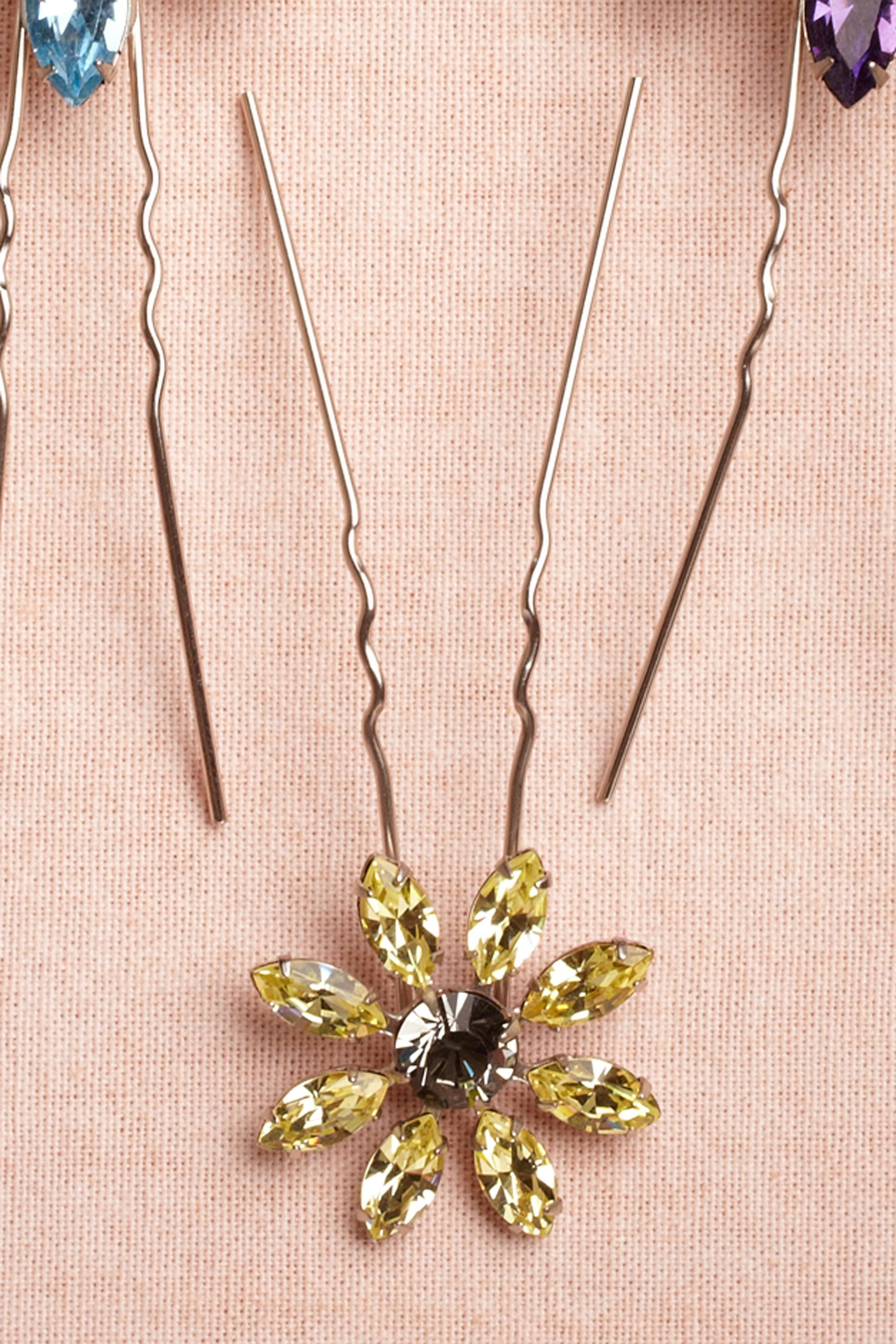 Small Wildflower Hairpins