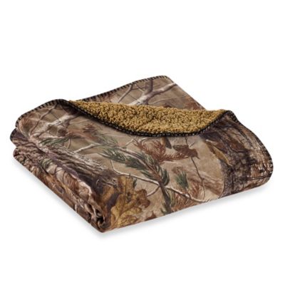 Camouflage Fleece Blanket - Woodland Camo