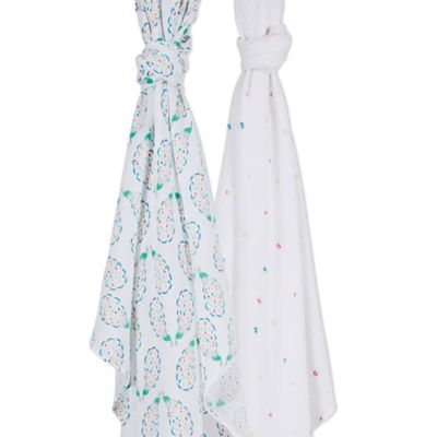 blankets swaddle
