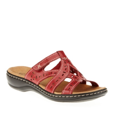 Clarks - Leisa Truffle