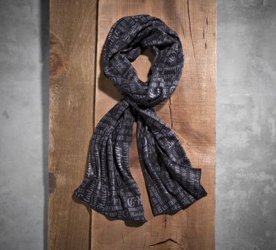 Signature Print Knit Scarf
