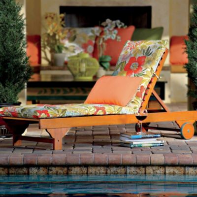 Eucalyptus Chaise Lounge