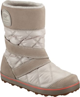 sorel winter boots slip on
