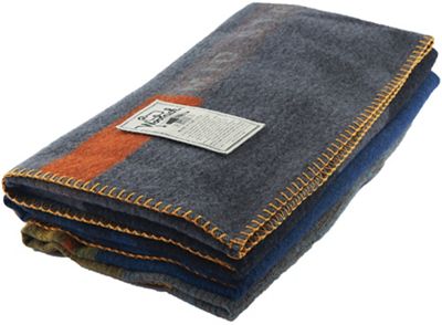 Woolrich Mid State Trail Jacquard Blanket Moosejaw