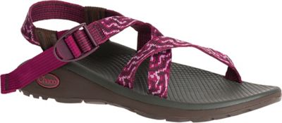 chaco cloud sandals