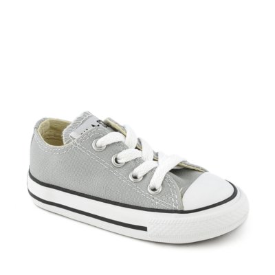 infant chuck taylors