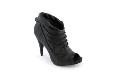 Womens Chanel-22