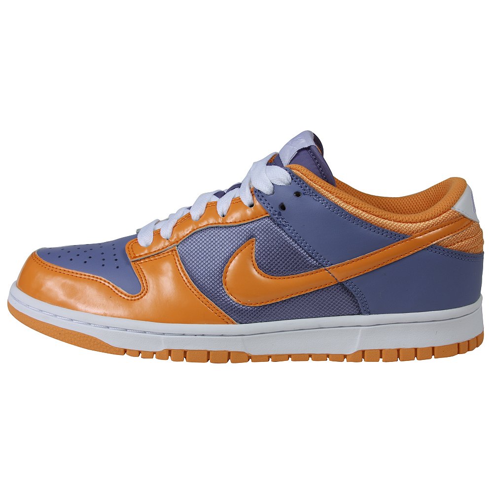 Nike women's Dunk Low  Shoes