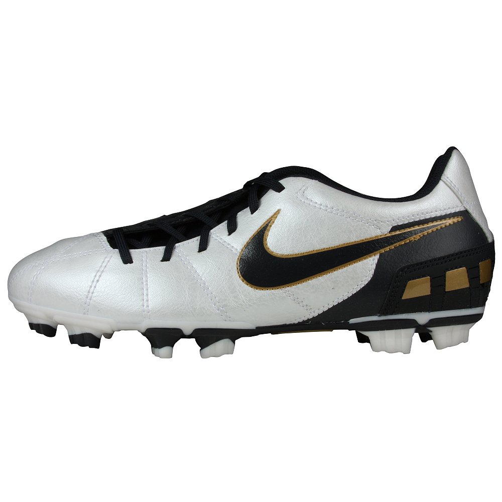total 90 soccer cleats