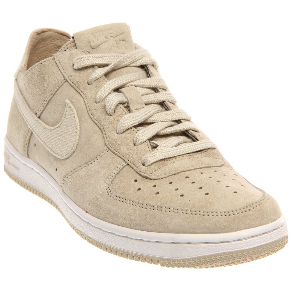 Nike Women's Air Force 1 Low Lightweight Sneakers