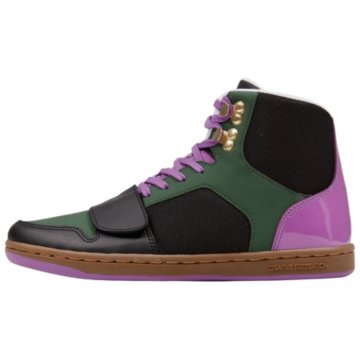 Creative Recreation Cesario