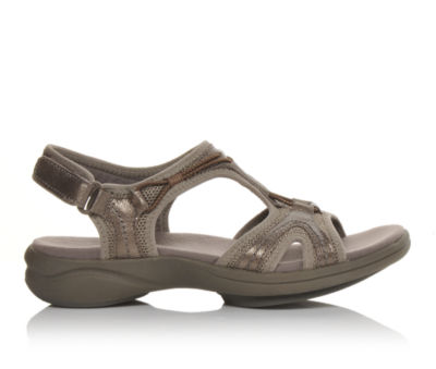 CLARKS &nbsp;In Motion Jump