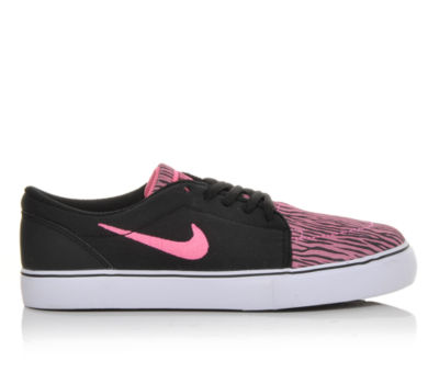NIKE &nbsp;Satire