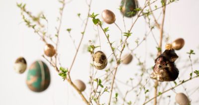 HowTo Gold Leaf Easter Eggs The BLOG at Terrain