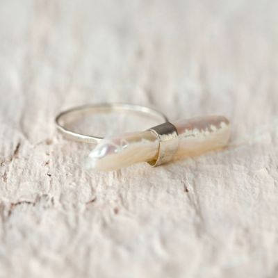 Stick Pearl Ring