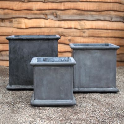 Rimmed Fiberclay Cube