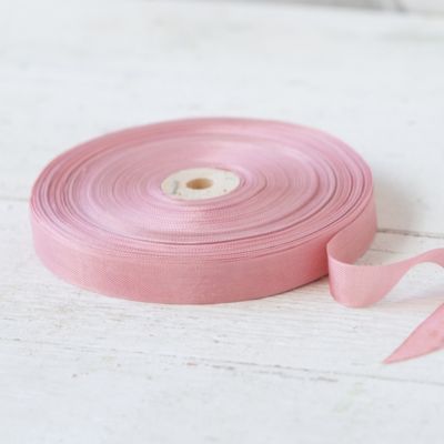 Tailors' Ribbon, Rose