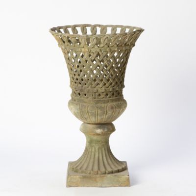 Scalloped Iron Lattice Urn