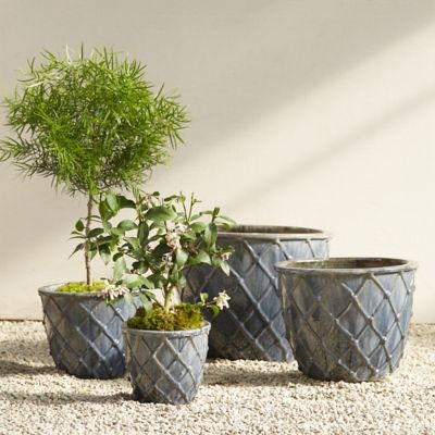 Stone Lattice Planter Terrain