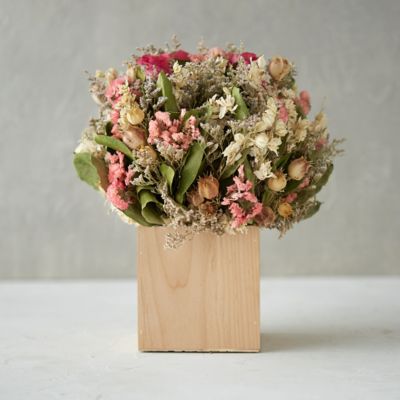 Dried Rose Bouquet Terrain