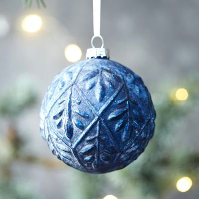 Powdered Glass Globe Ornament Terrain