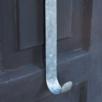 Iron Wreath Hanger Terrain