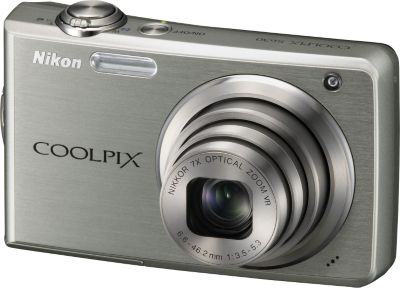 Nikon COOLPIX S630 Silver Digital Cameras