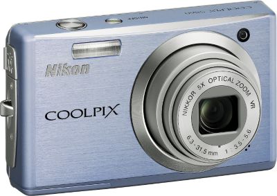 Nikon COOLPIX S560 Blue Digital Cameras