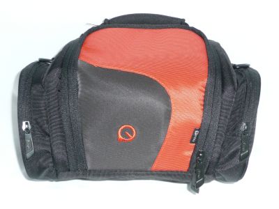 PAQ MC-004 orange camera bag Digital Cameras