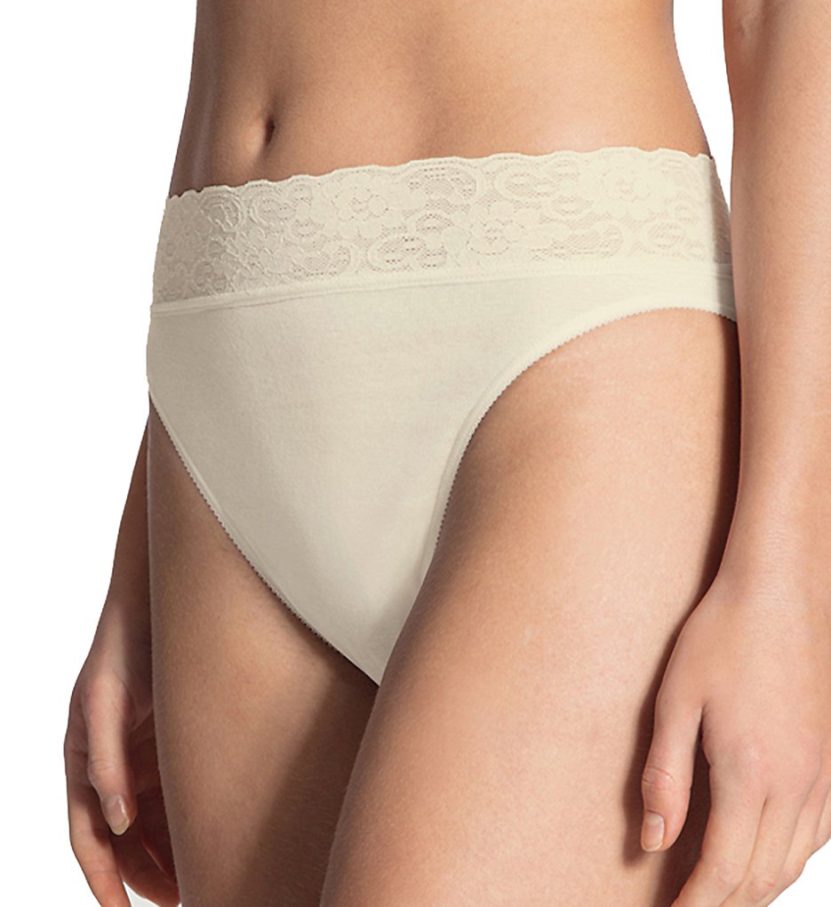 Culotte slip coupe haute dentelle lycra Calida 21901 - Photo 4/4