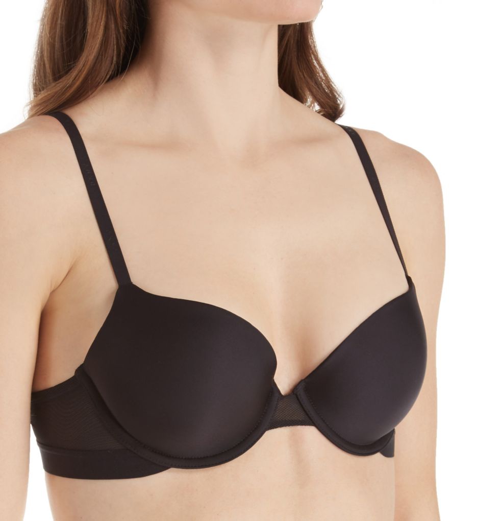 Playtex Women's 18 Hour Ultimate Lift and Support Wire Bra Nude