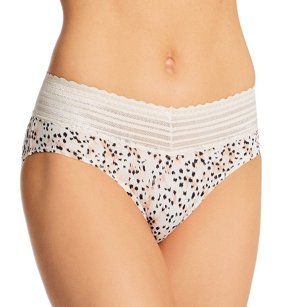 Warner's 5609J No Pinching. No Problems. Hipster with Lace Panty - Picture 12 of 31