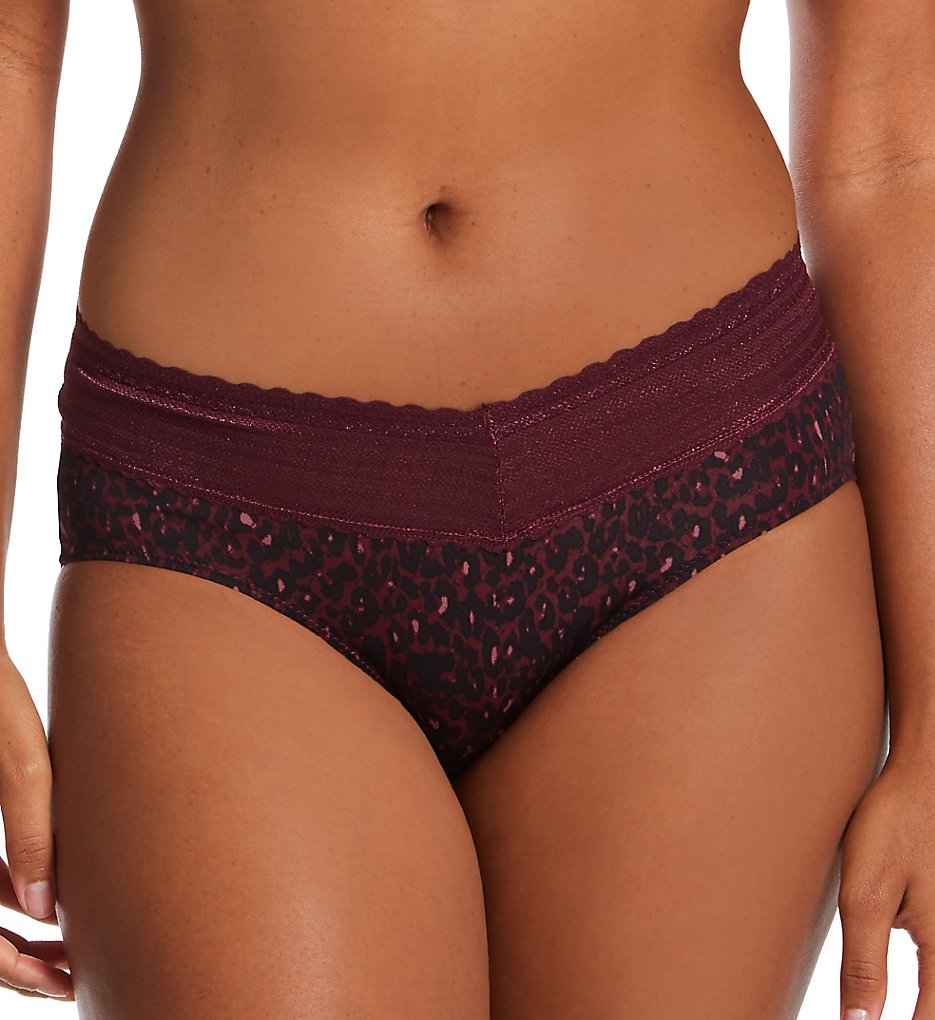 Warner's 5609J No Pinching. No Problems. Hipster with Lace Panty - Picture 31 of 31
