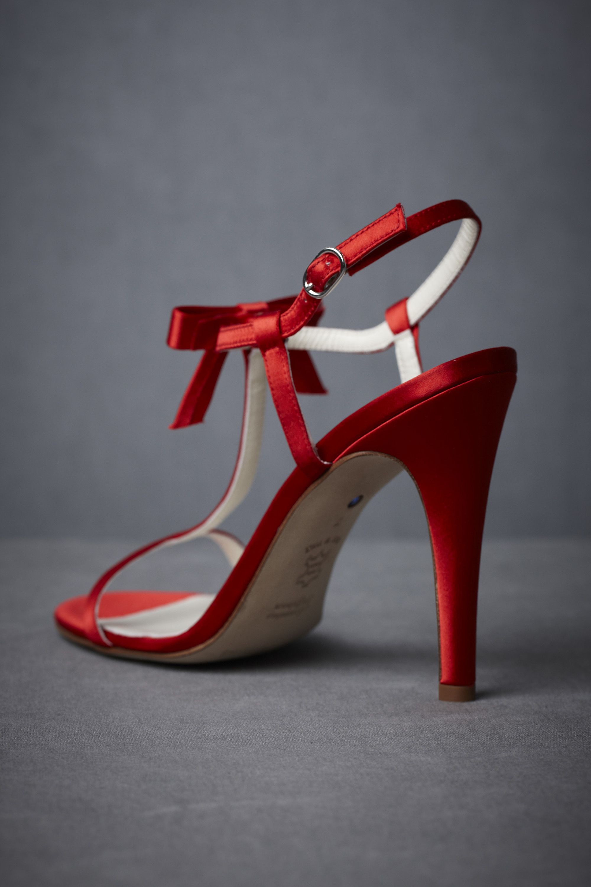 stuart weitzman mckenzee boots stores