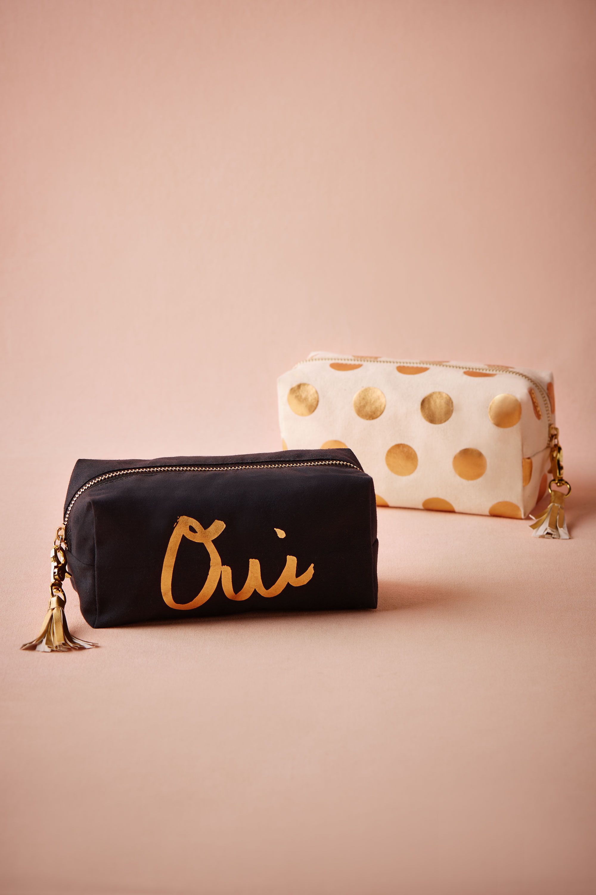 Gift Guide for the bride-to-be - Fill a cute cosmetic bag with her favourites