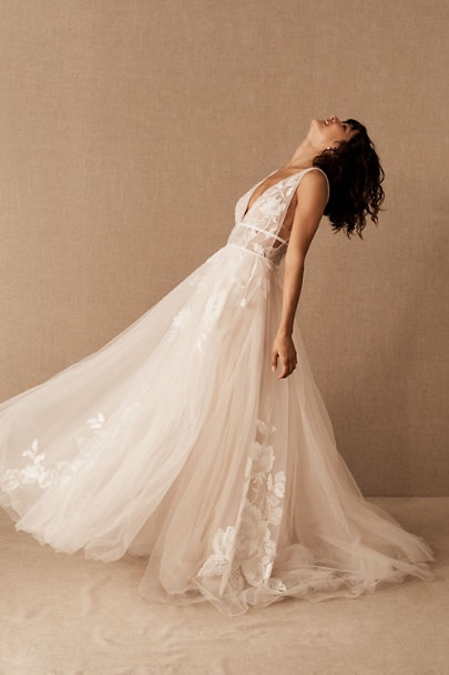 willowby by watters hearst gown